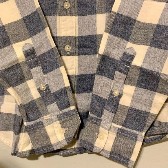 🎉Host Pick!🎉 NWT Lucky Brand Blue/Cream Flannel Button-Down Shirt - Picture 6 of 12